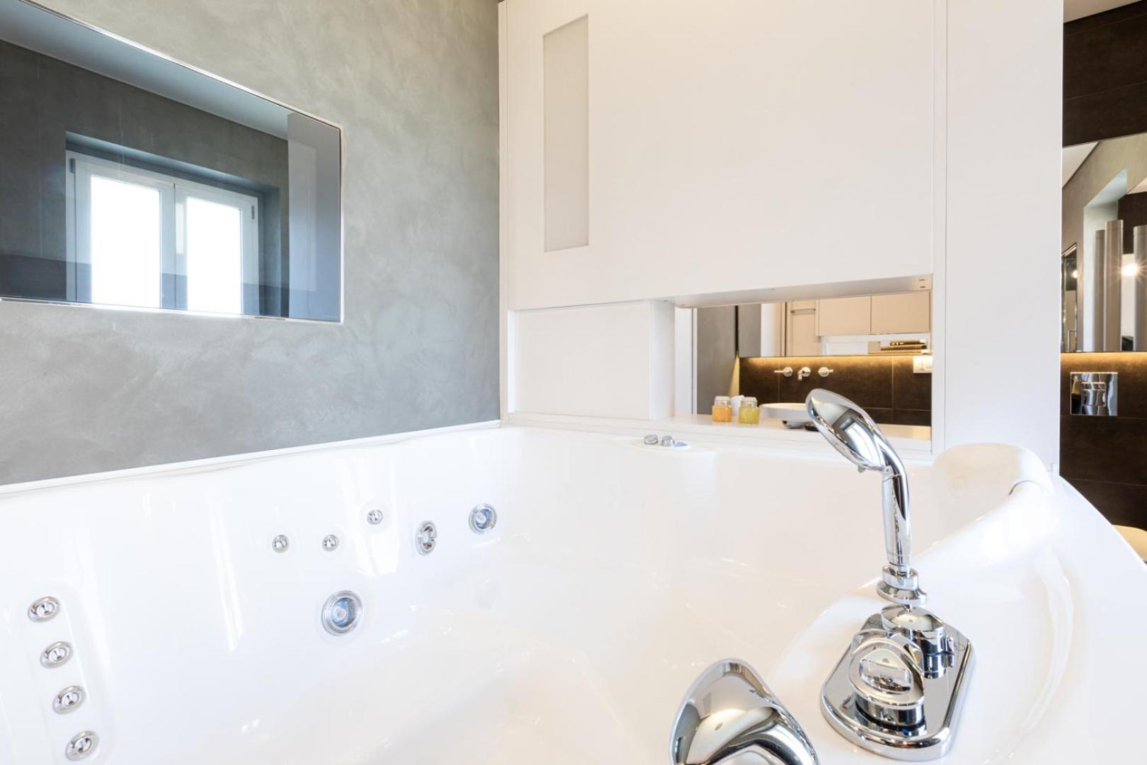 מילאנו Citta Studi Terrace Suite With Jacuzzi - Top Collection מראה חיצוני תמונה